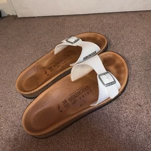 Birkenstock Madrid-Buckle white sandals
